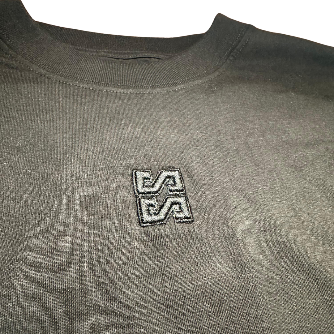 Chateau Versailles Black